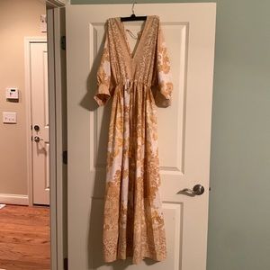 Women’s maxi dress